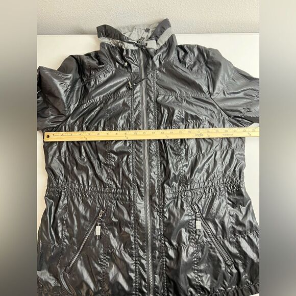 Bonita Stronger as One Jacket Black Foil size 46EU/XL US NWOT Windbreaker - Picture 10 of 13